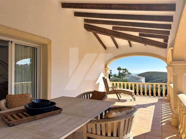 6 slaapkamer Villa te koop in Cumbre del Sol, Benitachell / Benitatxell met zwembad garage - € 1.250.000 (Ref: 10006217)