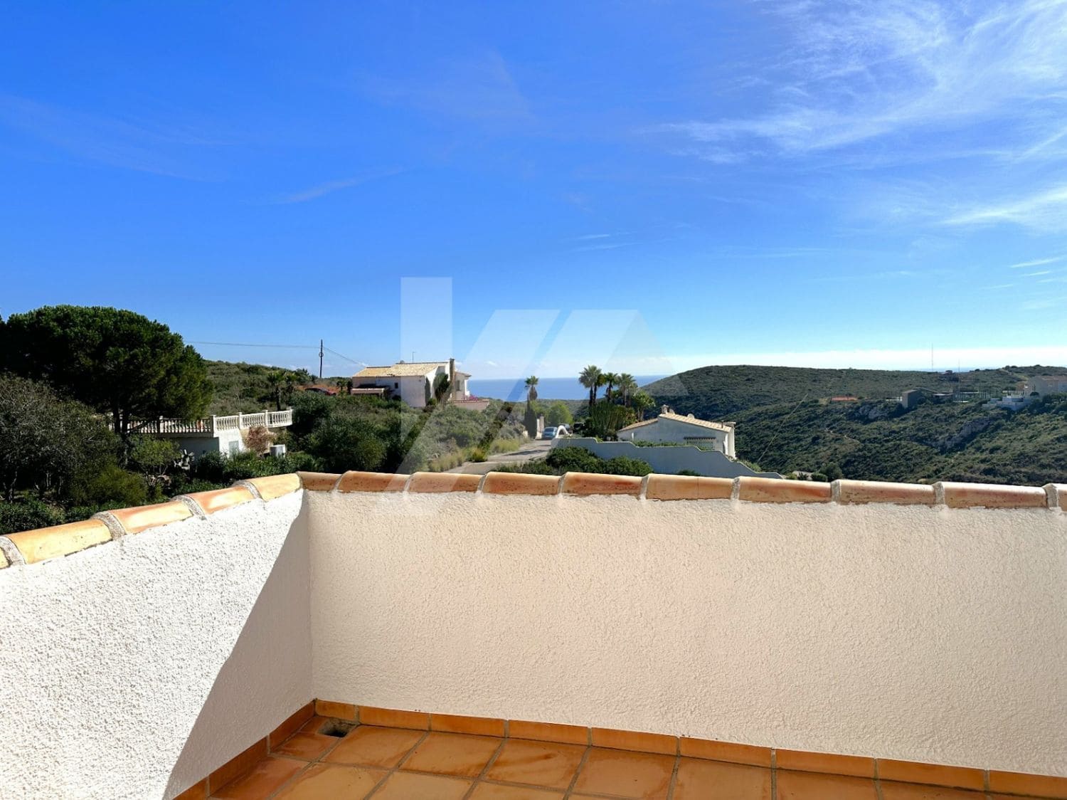 6 slaapkamer Villa te koop in Cumbre del Sol met zwembad garage - € 1.250.000 (Ref: 10006217)
