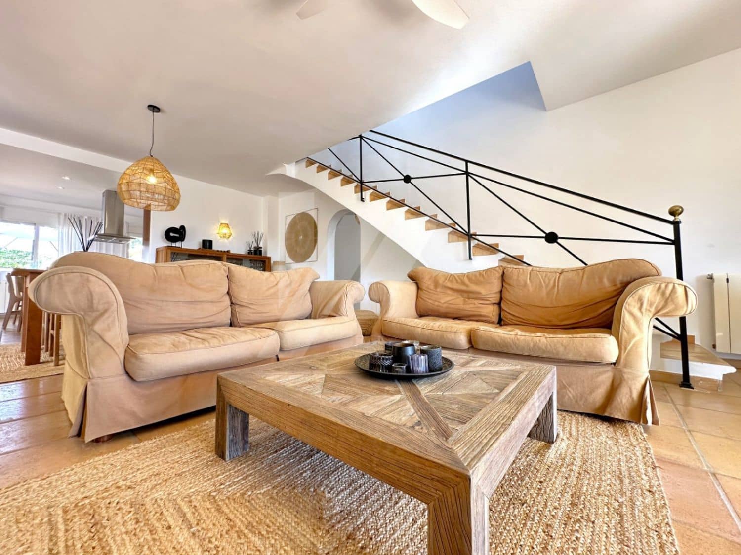 6 slaapkamer Villa te koop in Cumbre del Sol met zwembad garage - € 1.250.000 (Ref: 10006217)