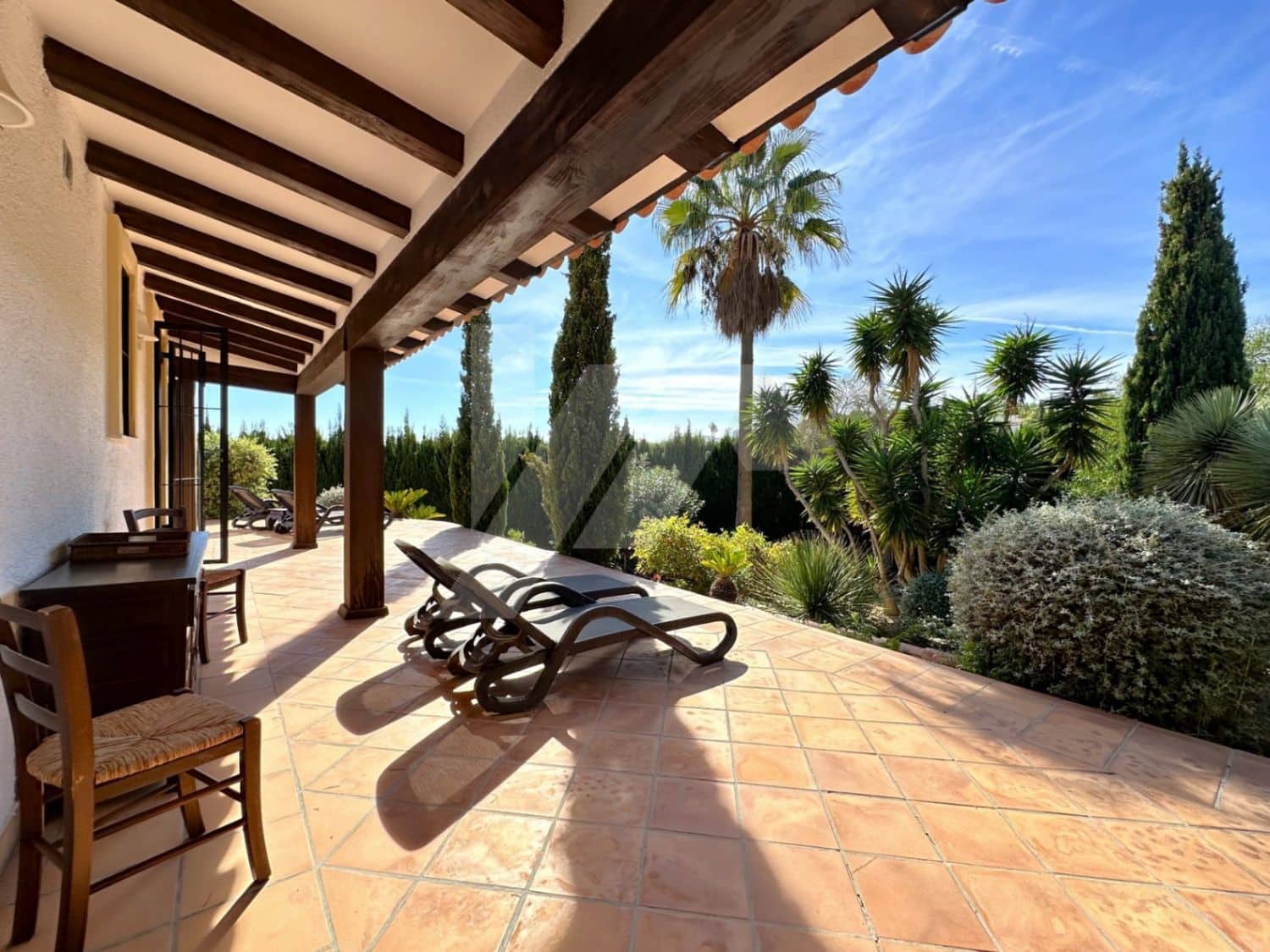 6 slaapkamer Villa te koop in Cumbre del Sol met zwembad garage - € 1.250.000 (Ref: 10006217)