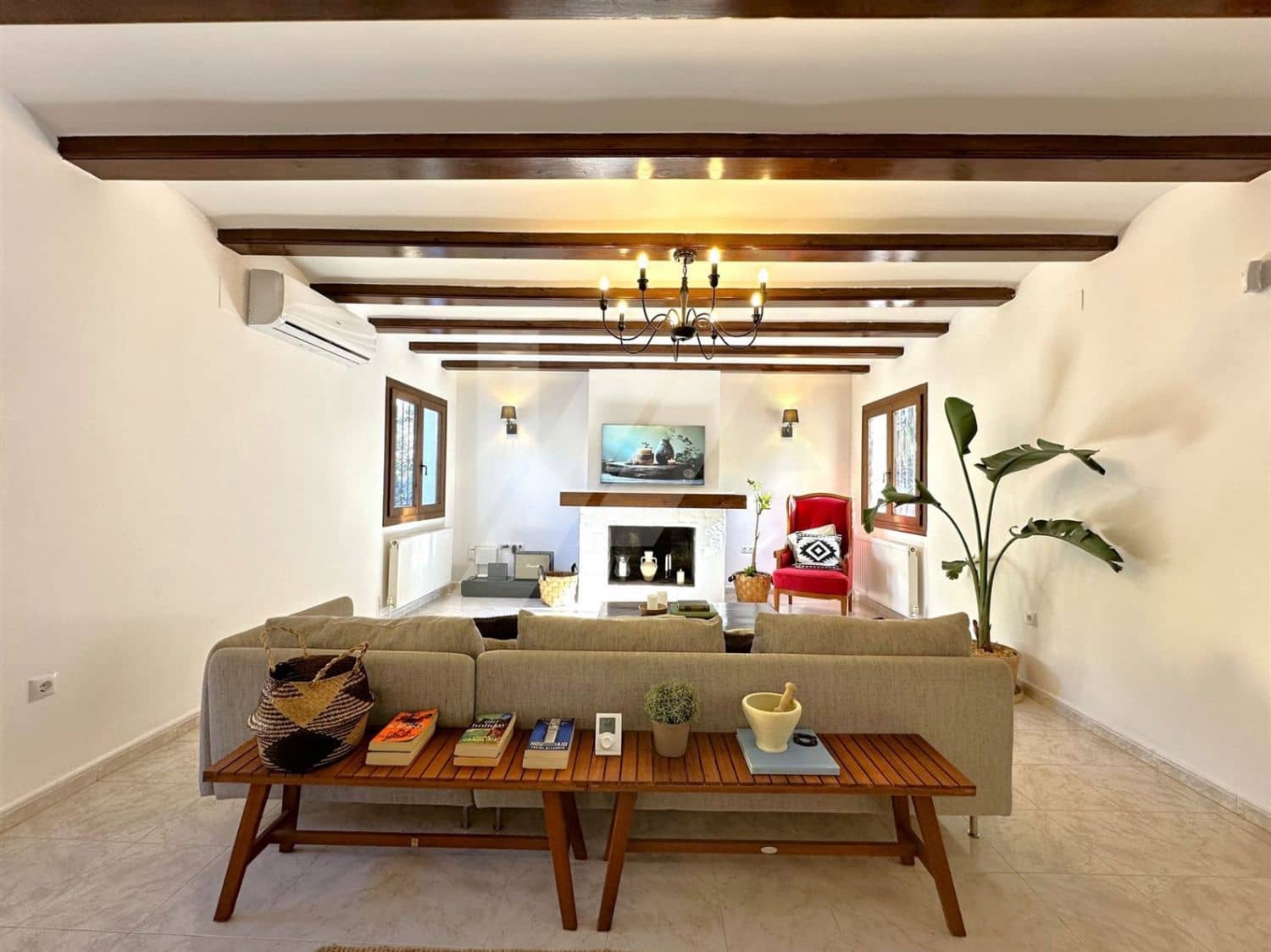 3 Zimmer Villa zu verkaufen in Moraira mit Pool Garage - 875.000 € (Ref: 10018145)