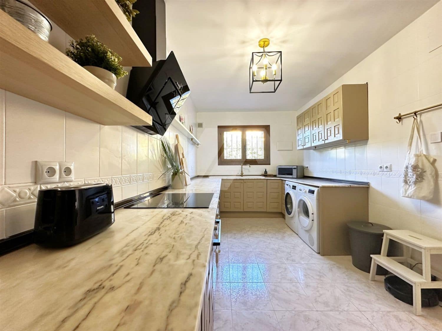 3 Zimmer Villa zu verkaufen in Moraira mit Pool Garage - 875.000 € (Ref: 10018145)
