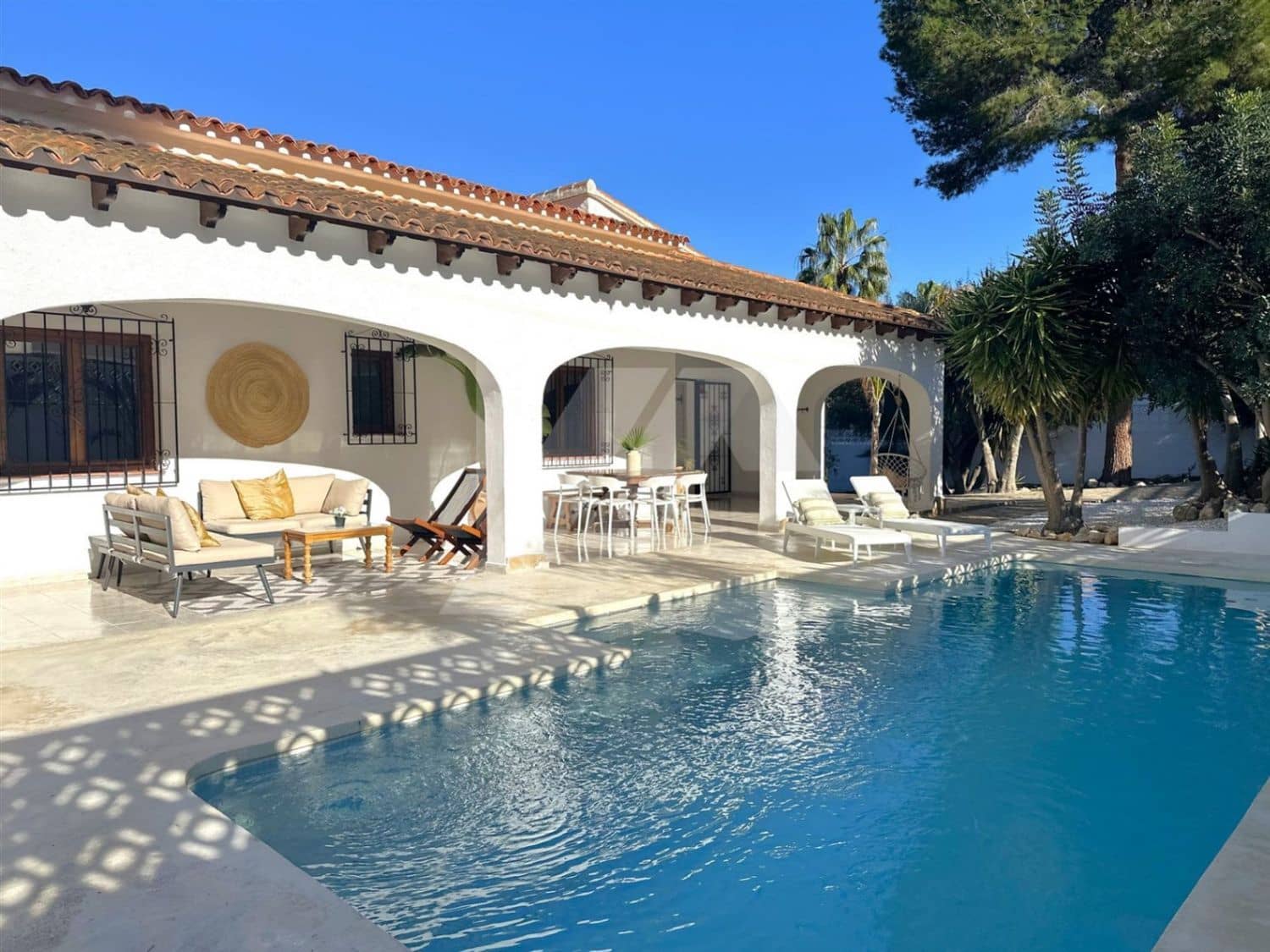 3 Zimmer Villa zu verkaufen in Moraira mit Pool Garage - 875.000 € (Ref: 10018145)
