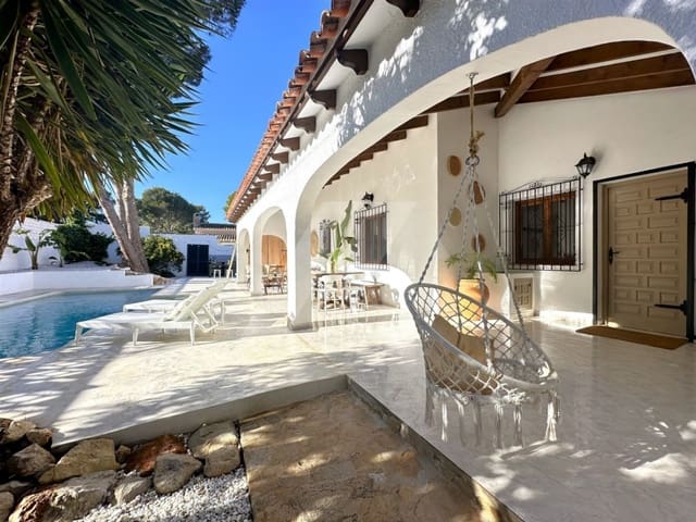 3 Zimmer Villa zu verkaufen in Moravit - Cap Blanc, Teulada-Moraira mit Pool Garage - 875.000 € (Ref: 10018145)