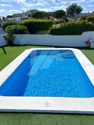 Chalet de 3 habitaciones en Benimeit - Tabaira, Teulada-Moraira en venta con piscina garaje - 785.000 € (Ref: 10018817)