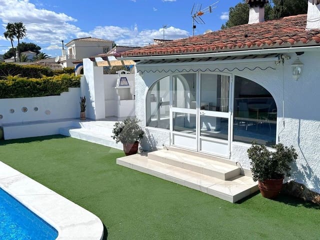 Chalet de 3 habitaciones en Benimeit - Tabaira, Teulada-Moraira en venta con piscina garaje - 785.000 € (Ref: 10018817)