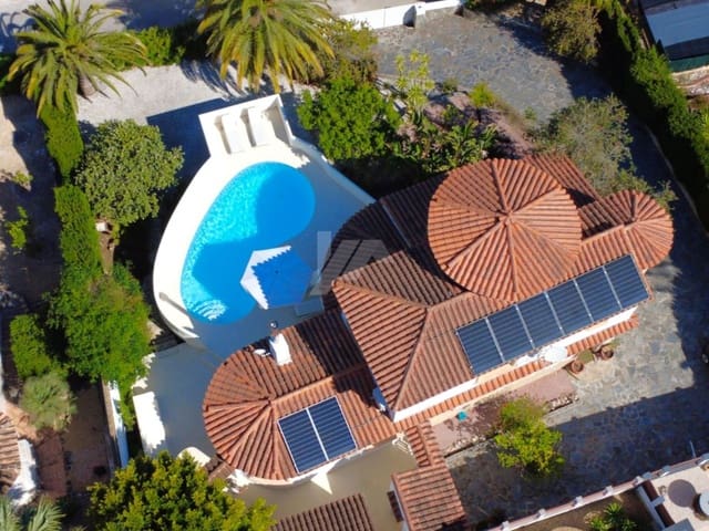 3 sovrum Villa till salu i Benitachell / Benitatxell med pool garage - 865 000 € (Ref: 10023601)