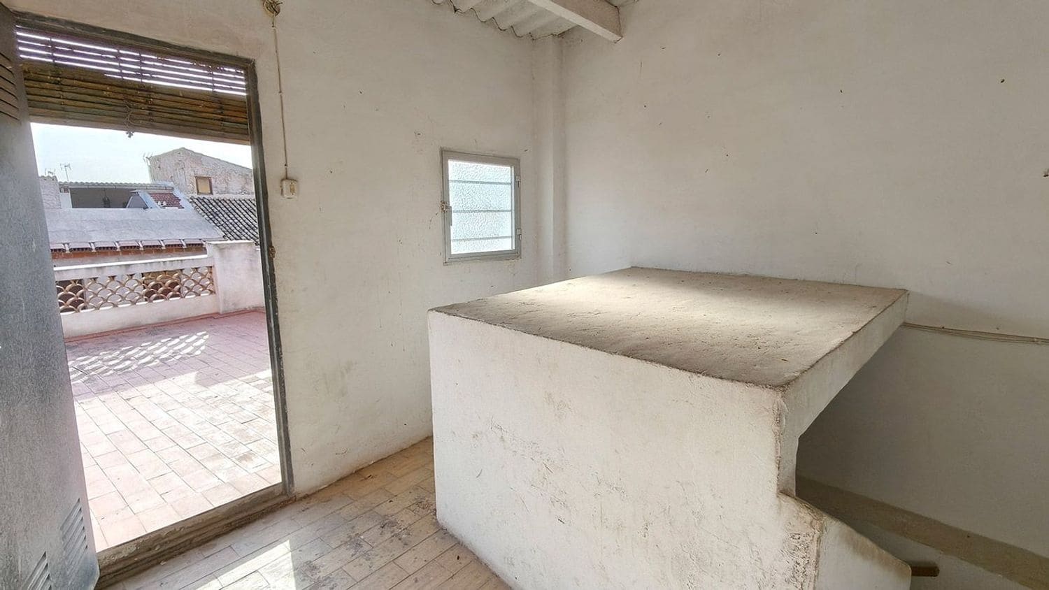 3 Zimmer Haus zu verkaufen in Aspe mit Garage - 89.500 € (Ref: 10067117)