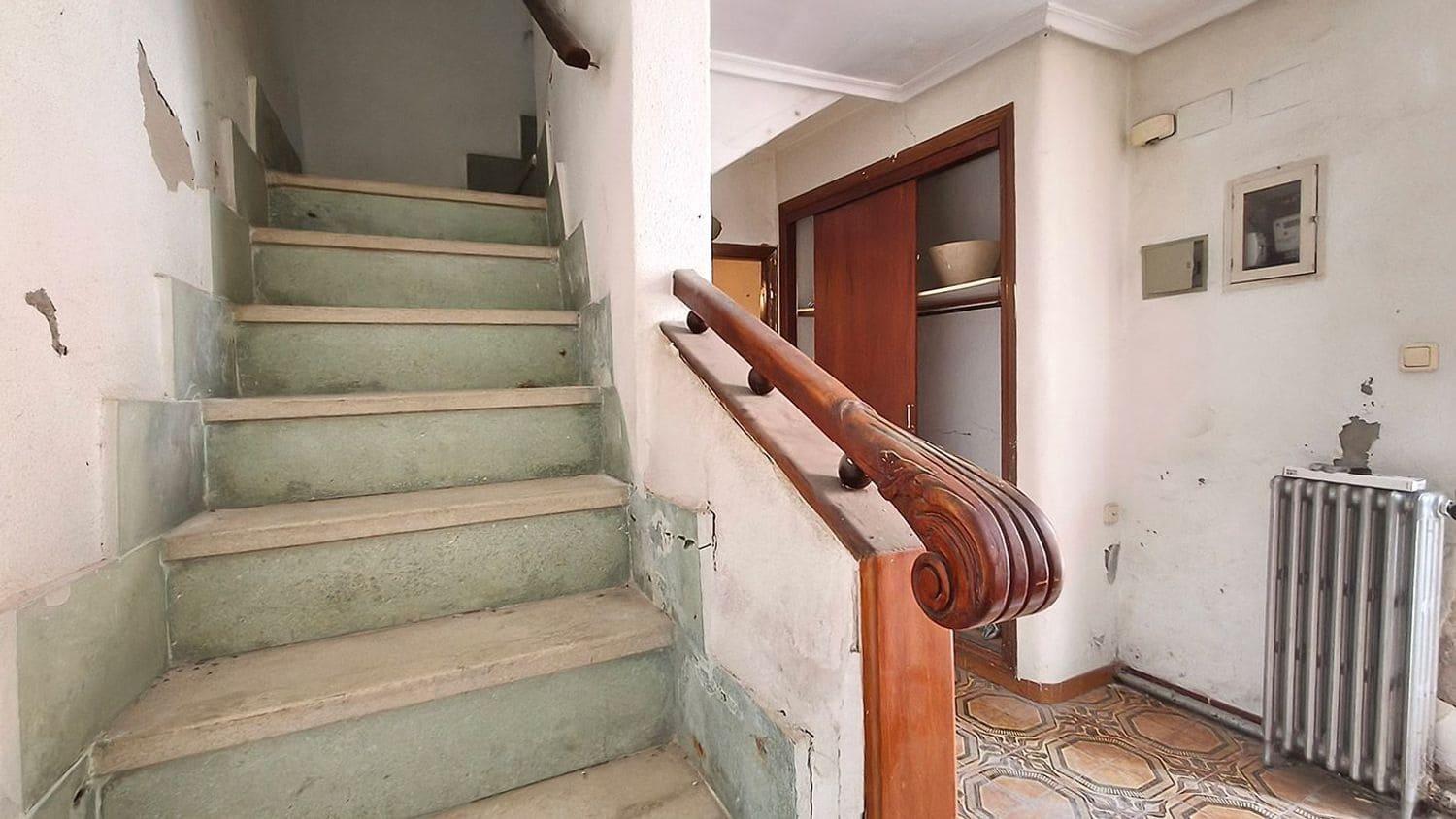 3 Zimmer Haus zu verkaufen in Aspe mit Garage - 89.500 € (Ref: 10067117)