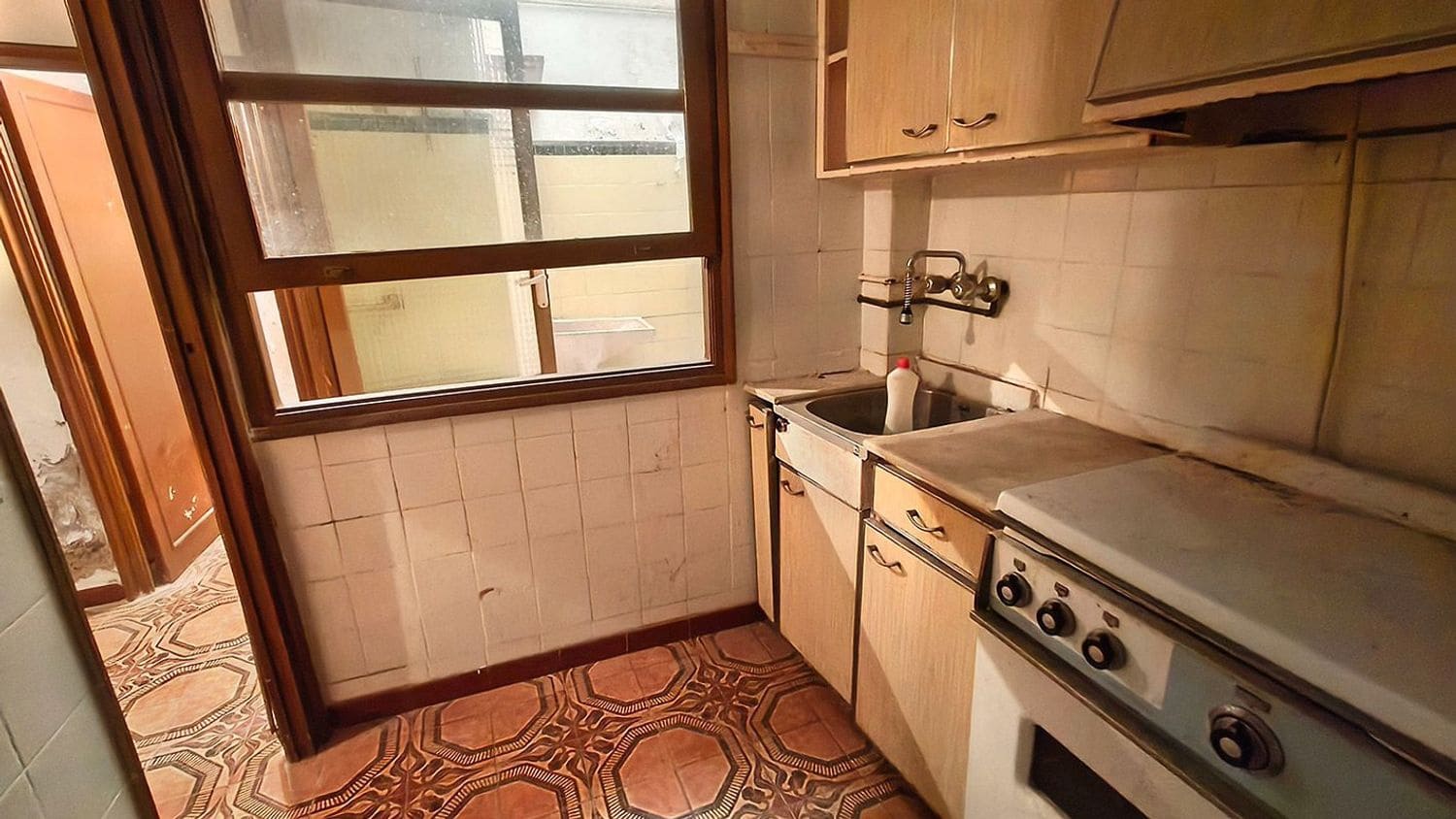 3 Zimmer Haus zu verkaufen in Aspe mit Garage - 89.500 € (Ref: 10067117)