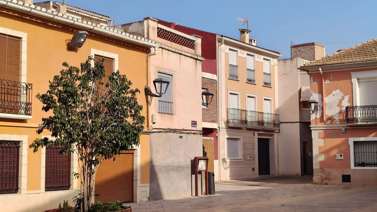 3 Zimmer Haus zu verkaufen in Aspe mit Garage - 89.500 € (Ref: 10067117)