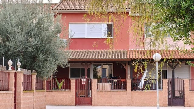 3 camera da letto Casa in vendita in Aspe con piscina garage - 278.000 € (Rif: 10162569)