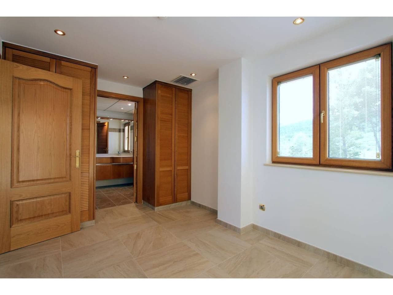 9 camera da letto Finca/Casa di Campagna in vendita in Penaguila con piscina - 2.600.000 € (Rif: 6919332)