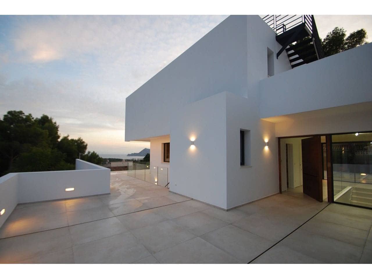 5 sypialnia Willa na sprzedaż w Altea la Vella z basenem garażem - 1 995 000 € (Ref: 6953221)