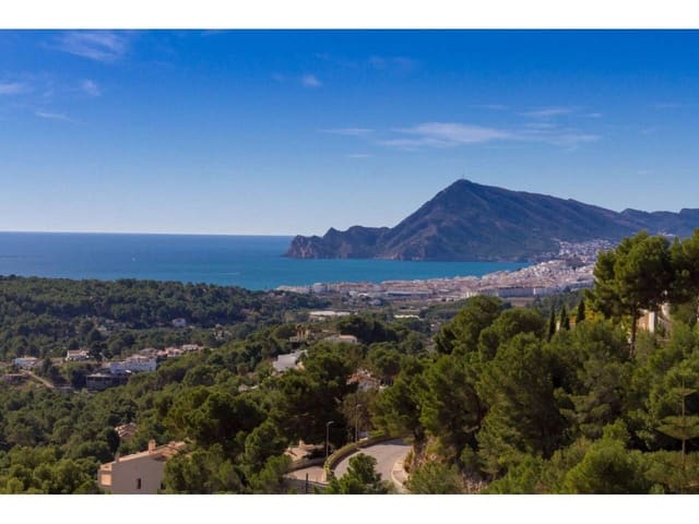 5 bedroom Villa for sale in Altea la Vella, Altea with pool garage - € 1,995,000 (Ref: 6953221)