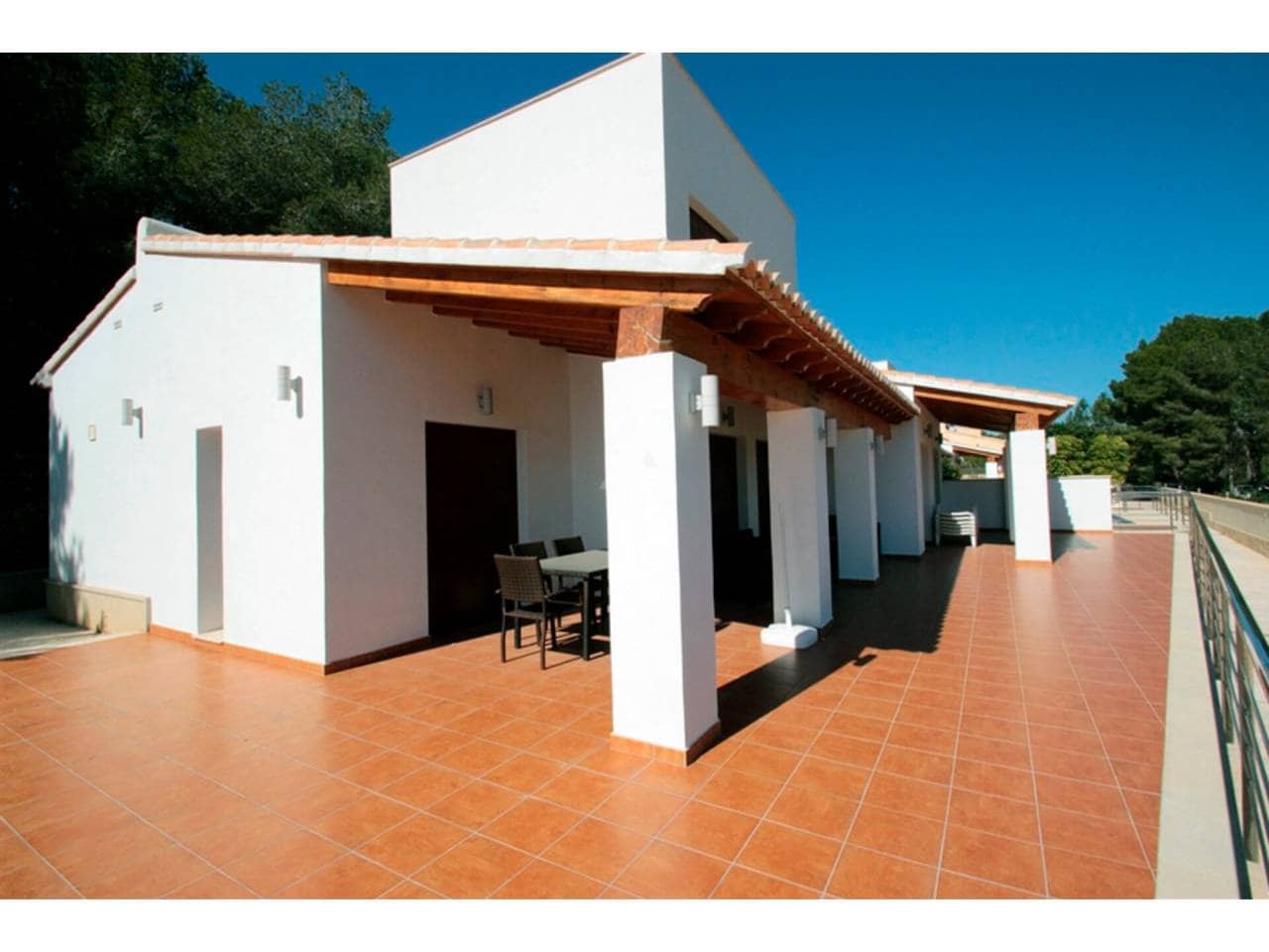6 bedroom Villa for sale in Moraira with pool garage - € 2,700,000 (Ref: 7288945)