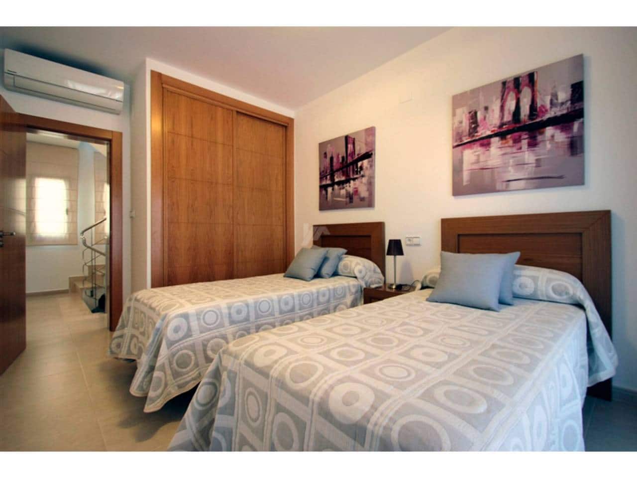 6 bedroom Villa for sale in Moraira with pool garage - € 2,700,000 (Ref: 7288945)