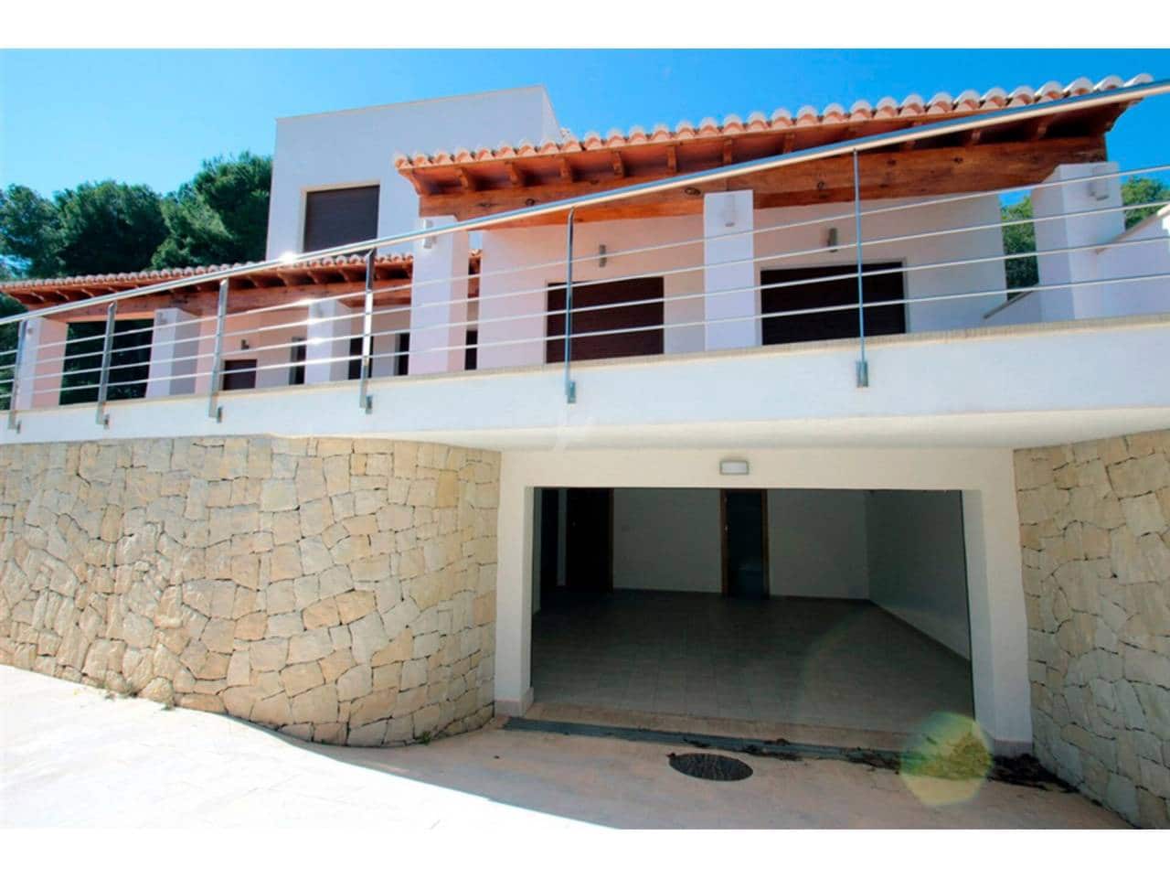 6 bedroom Villa for sale in Moraira with pool garage - € 2,700,000 (Ref: 7288945)