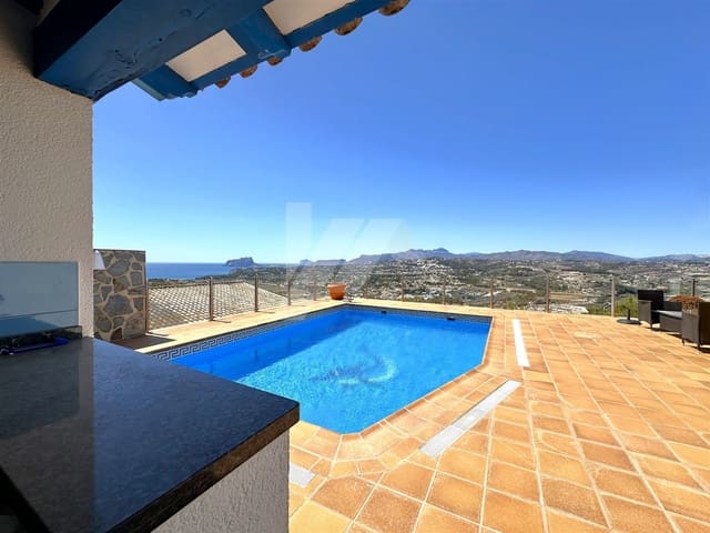 4 soverom Villa til salgs i Teulada-Moraira med svømmebasseng garasje - € 990 000 (Ref: 8395409)