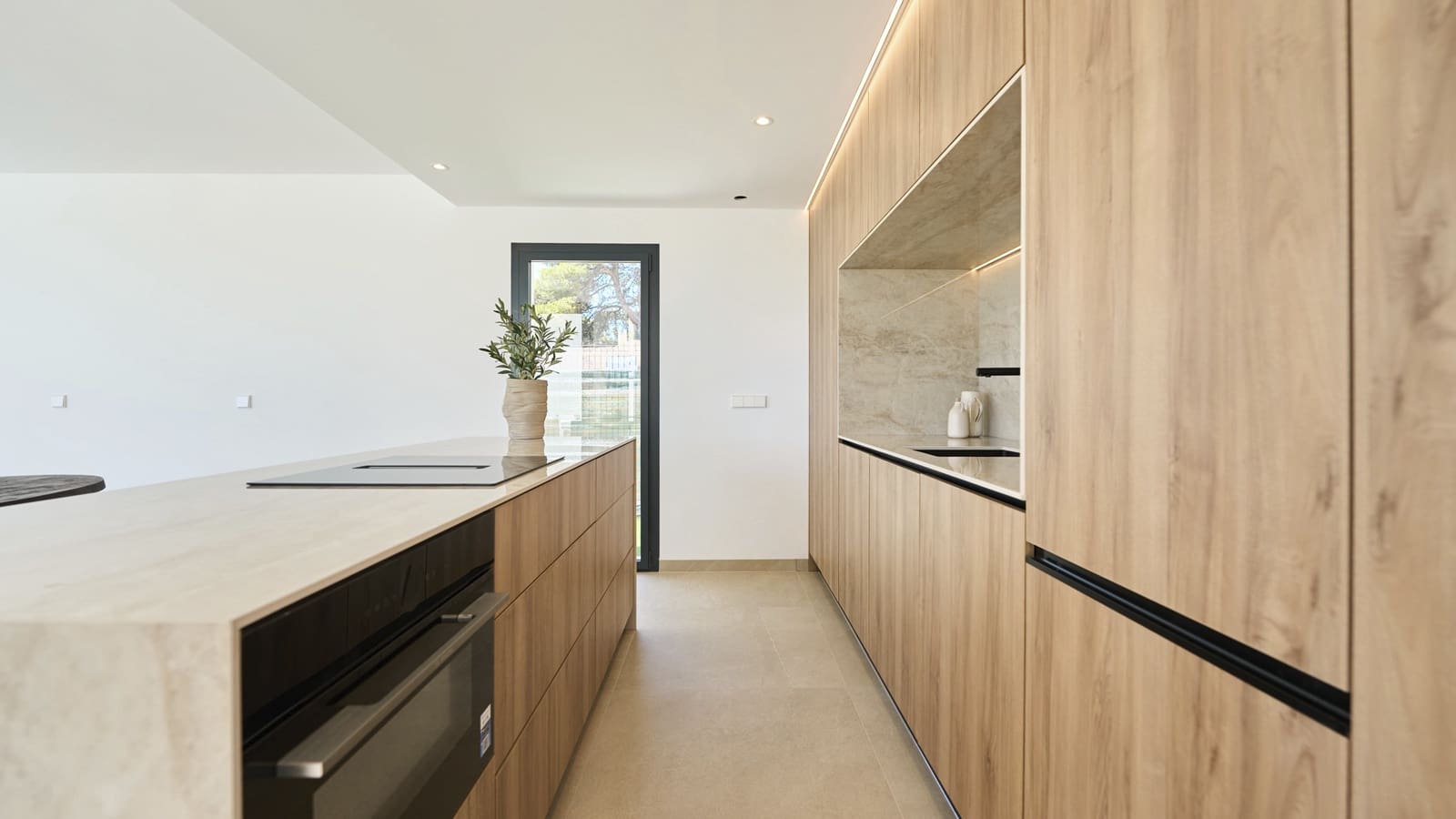 3 slaapkamer Villa te koop in Alfaz del Pi / L'Alfas del Pi met zwembad garage - € 615.000 (Ref: 8463110)