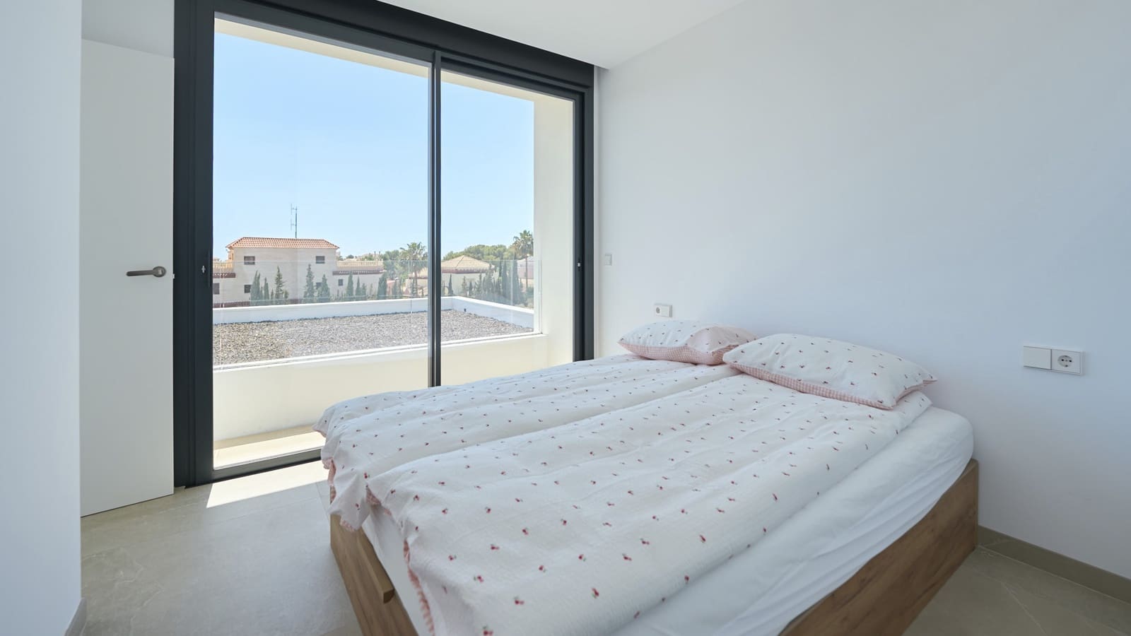 3 slaapkamer Villa te koop in Alfaz del Pi / L'Alfas del Pi met zwembad garage - € 615.000 (Ref: 8463110)