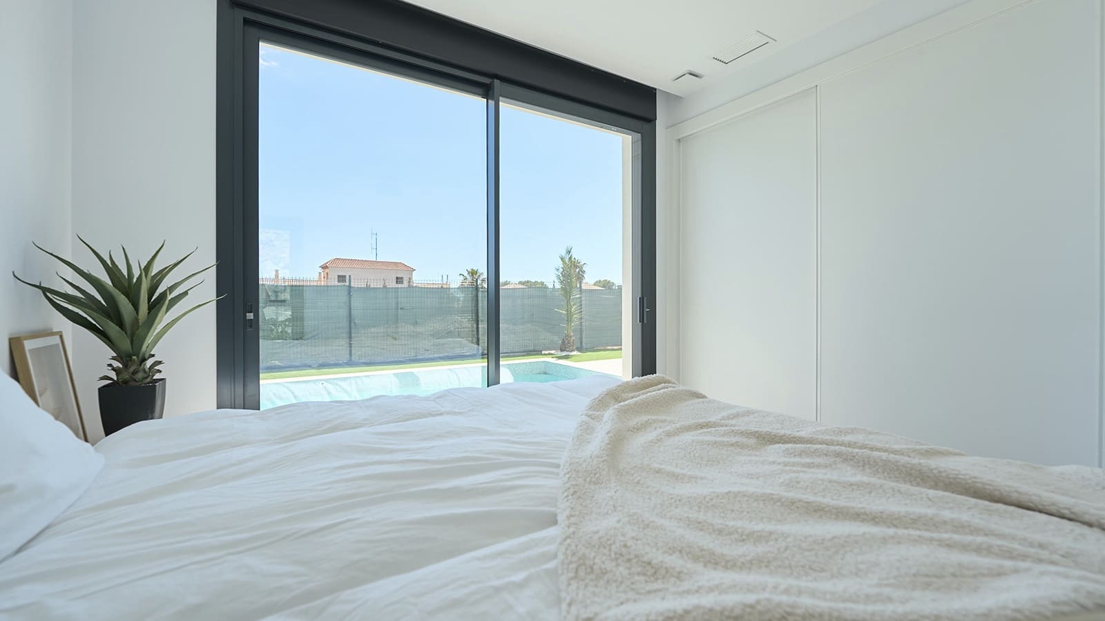 3 slaapkamer Villa te koop in Alfaz del Pi / L'Alfas del Pi met zwembad garage - € 615.000 (Ref: 8463110)