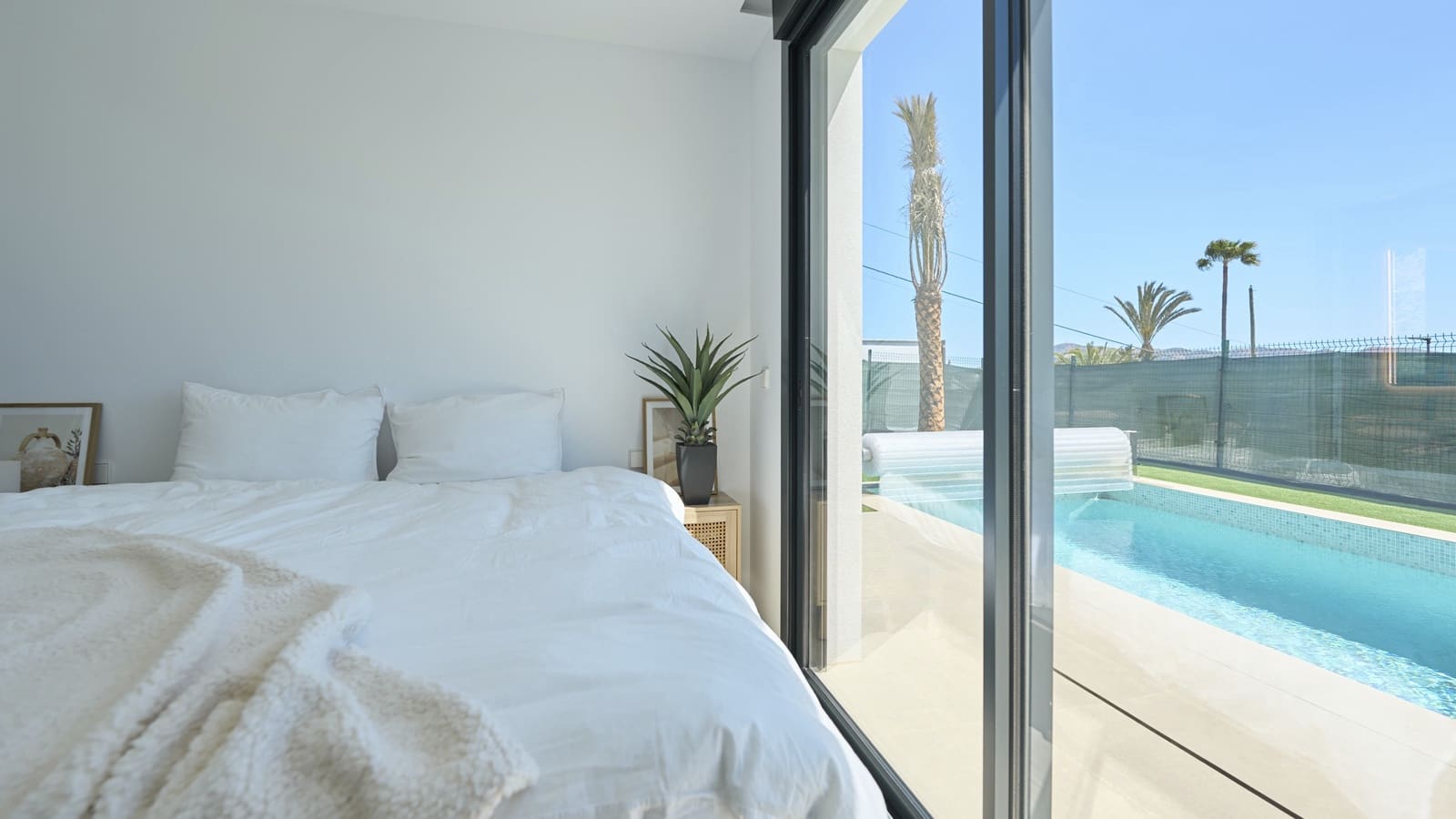 3 slaapkamer Villa te koop in Alfaz del Pi / L'Alfas del Pi met zwembad garage - € 615.000 (Ref: 8463110)