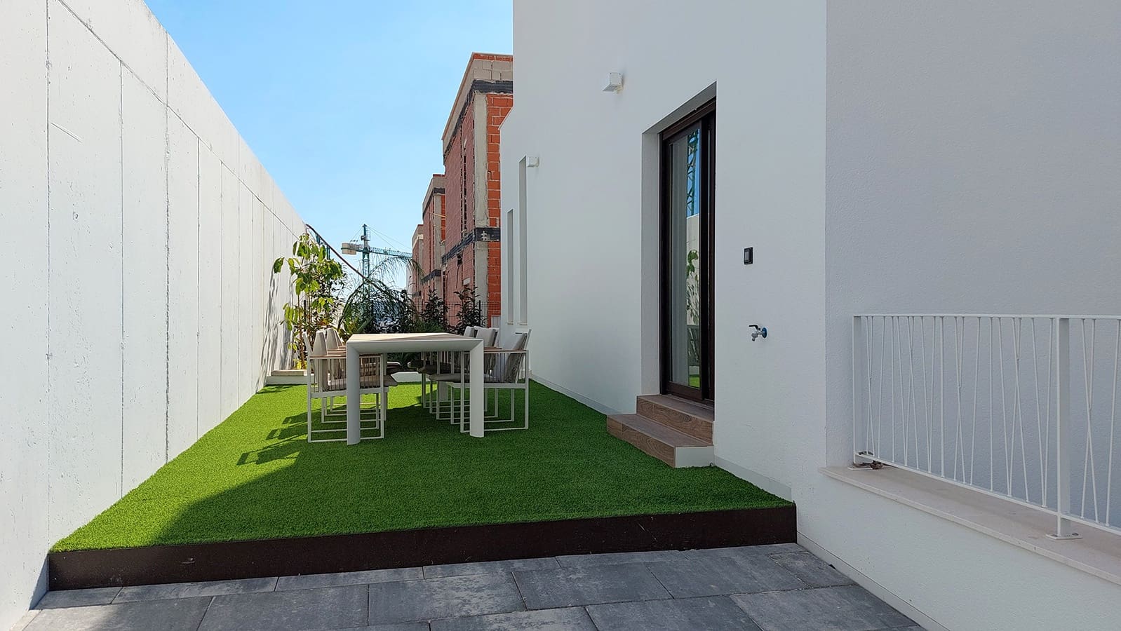 Chalet de 3 habitaciones en Finestrat en venta con piscina garaje - 565.000 € (Ref: 8597048)