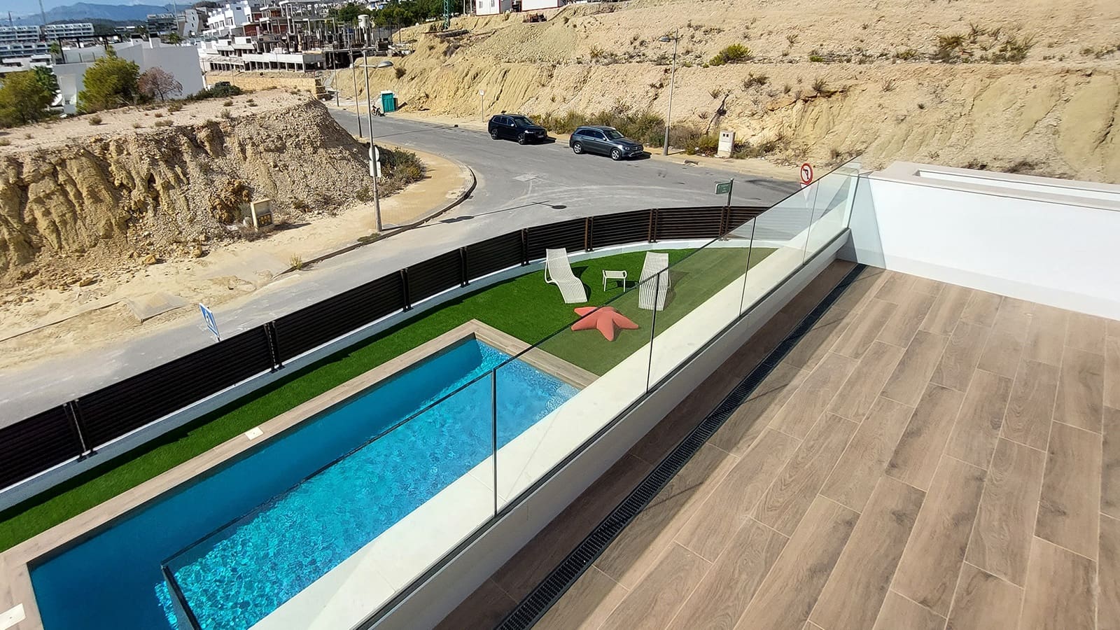 Chalet de 3 habitaciones en Finestrat en venta con piscina garaje - 565.000 € (Ref: 8597048)