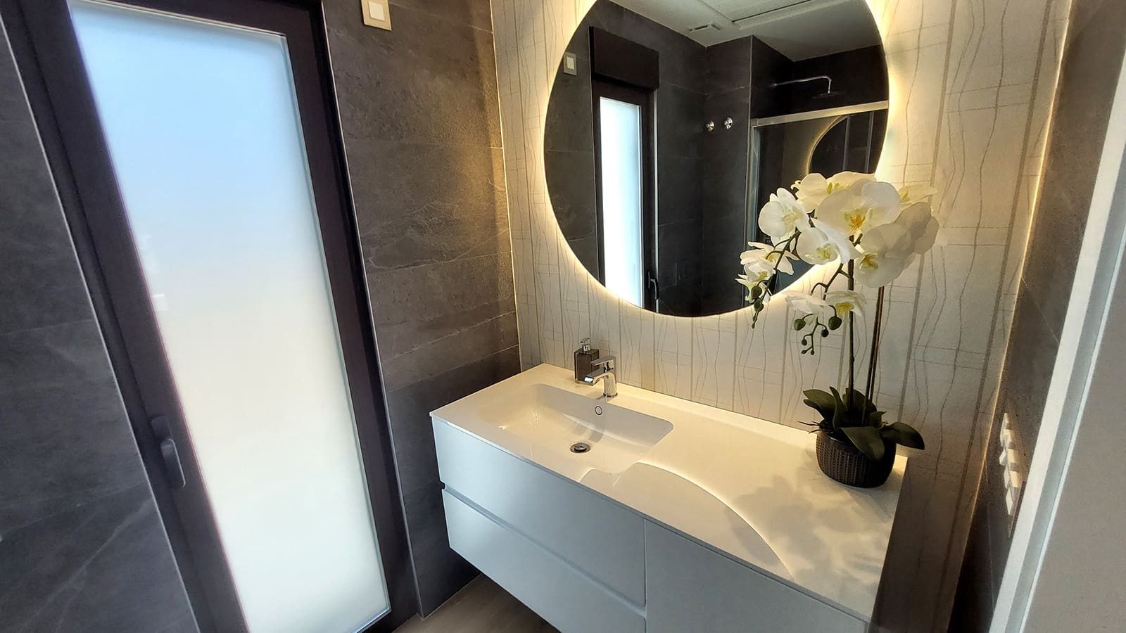 Chalet de 3 habitaciones en Finestrat en venta con piscina garaje - 565.000 € (Ref: 8597048)