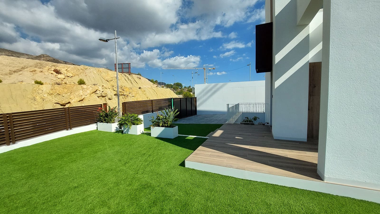 Chalet de 3 habitaciones en Finestrat en venta con piscina garaje - 565.000 € (Ref: 8597048)