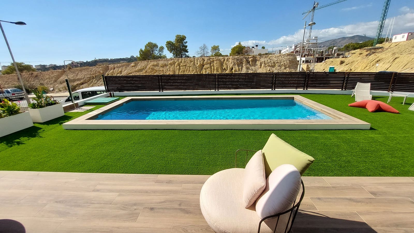 Chalet de 3 habitaciones en Finestrat en venta con piscina garaje - 565.000 € (Ref: 8597048)