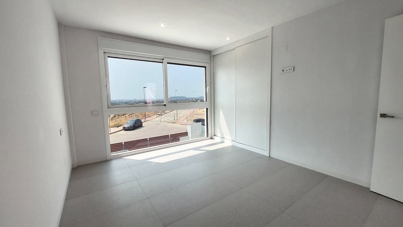 3 soverom Villa til salgs i Muchamiel / Mutxamel med svømmebasseng garasje - € 495 000 (Ref: 9248528)