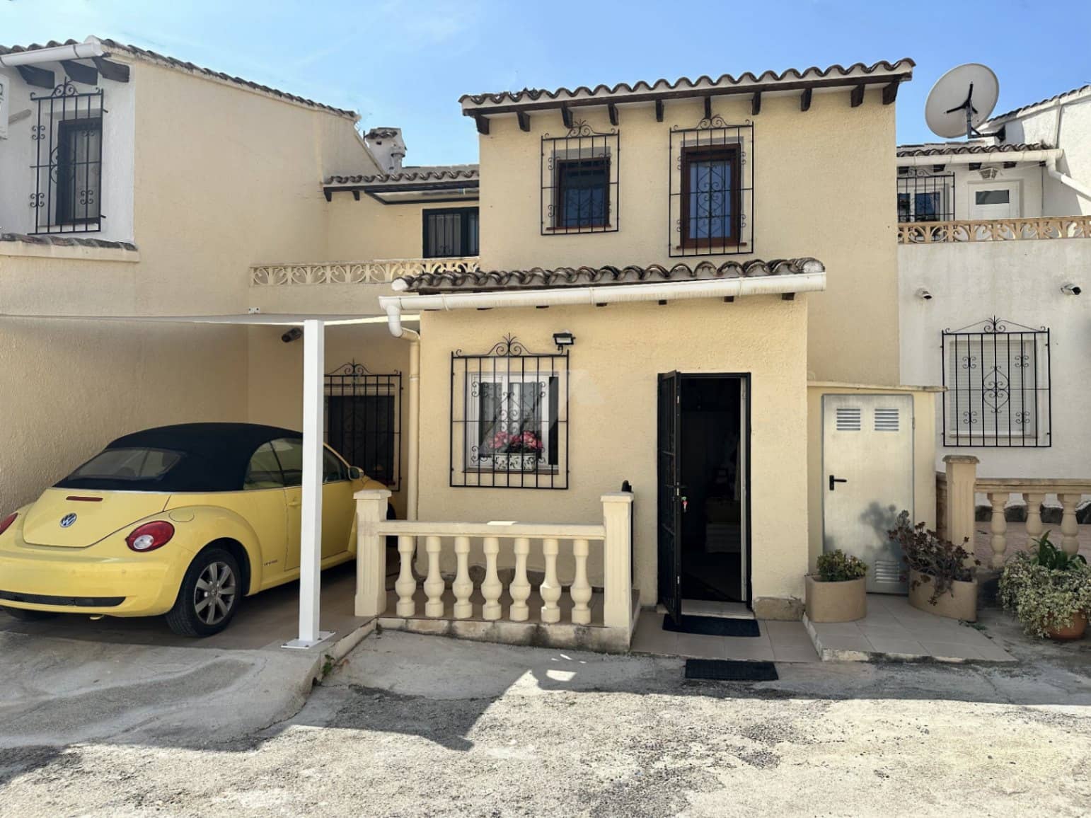 2 quarto Casa em Banda para venda em Teulada-Moraira com piscina - 395 000 € (Ref: 9415373)
