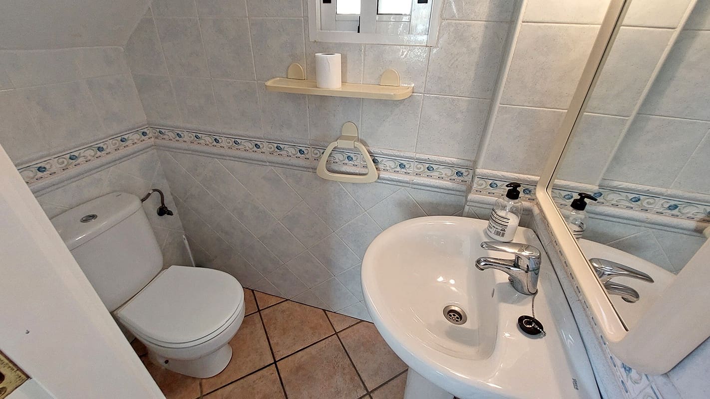 Chalet de 3 habitaciones en Torrevieja en venta con piscina garaje - 335.000 € (Ref: 9420028)