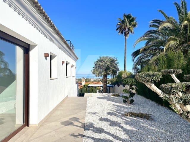 4 camera da letto Villa in vendita in Dénia con piscina garage - 999.000 € (Rif: 9455661)