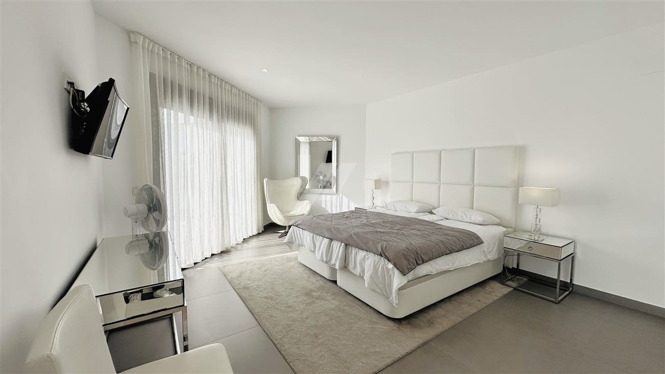 3 quarto Moradia para venda em Teulada-Moraira com piscina garagem - 1 050 000 € (Ref: 9523763)