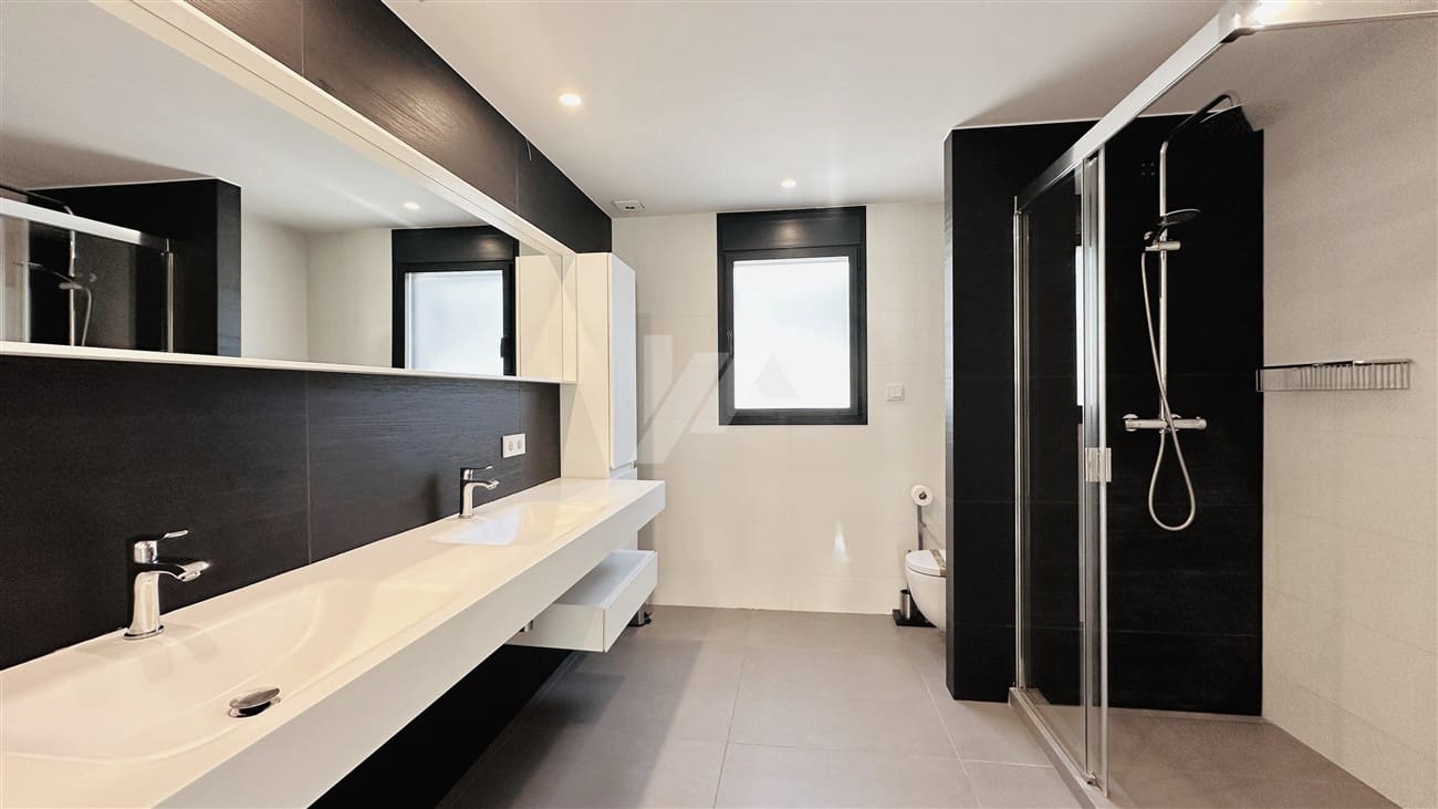 3 quarto Moradia para venda em Teulada-Moraira com piscina garagem - 1 050 000 € (Ref: 9523763)