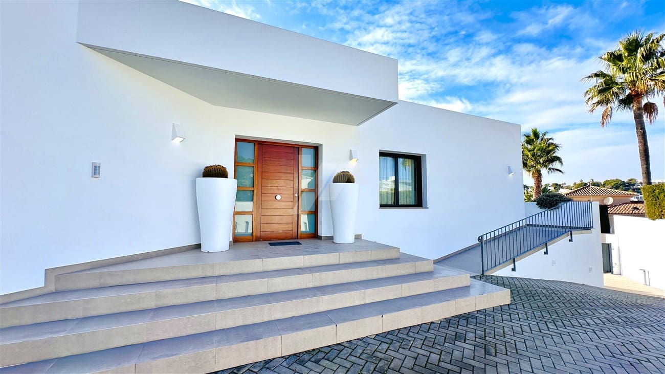 3 quarto Moradia para venda em Teulada-Moraira com piscina garagem - 1 050 000 € (Ref: 9523763)