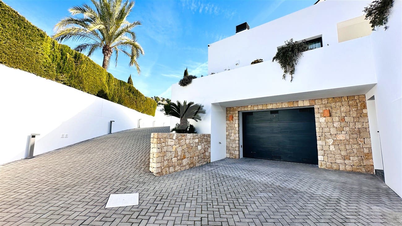 3 quarto Moradia para venda em Teulada-Moraira com piscina garagem - 1 050 000 € (Ref: 9523763)