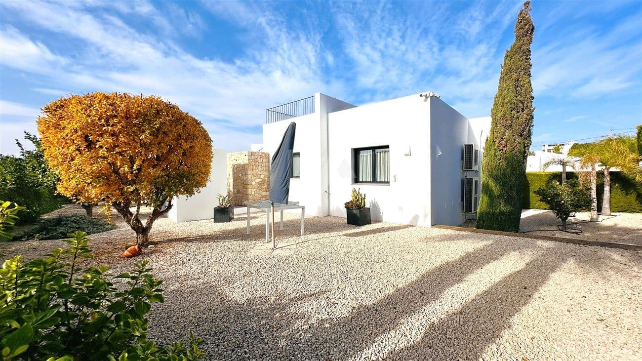 3 quarto Moradia para venda em Teulada-Moraira com piscina garagem - 1 050 000 € (Ref: 9523763)