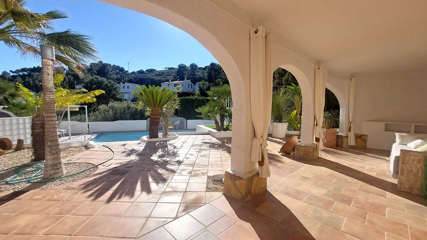 3 soverom Villa til salgs i Benissa med svømmebasseng garasje - € 695 000 (Ref: 9626280)