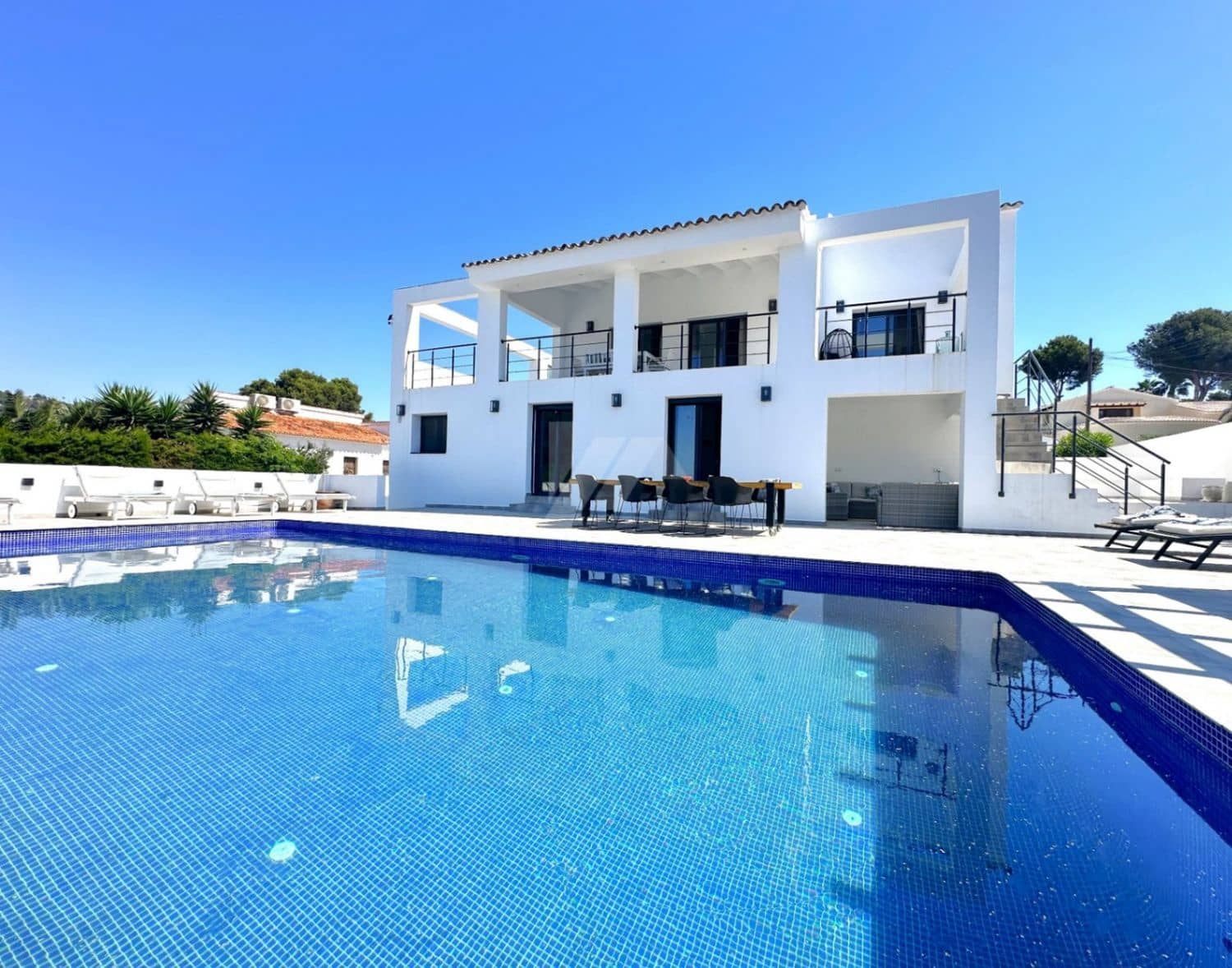 4 chambre Villa/Maison à vendre à Benissa avec piscine garage - 1 199 000 € (Ref: 9809365)