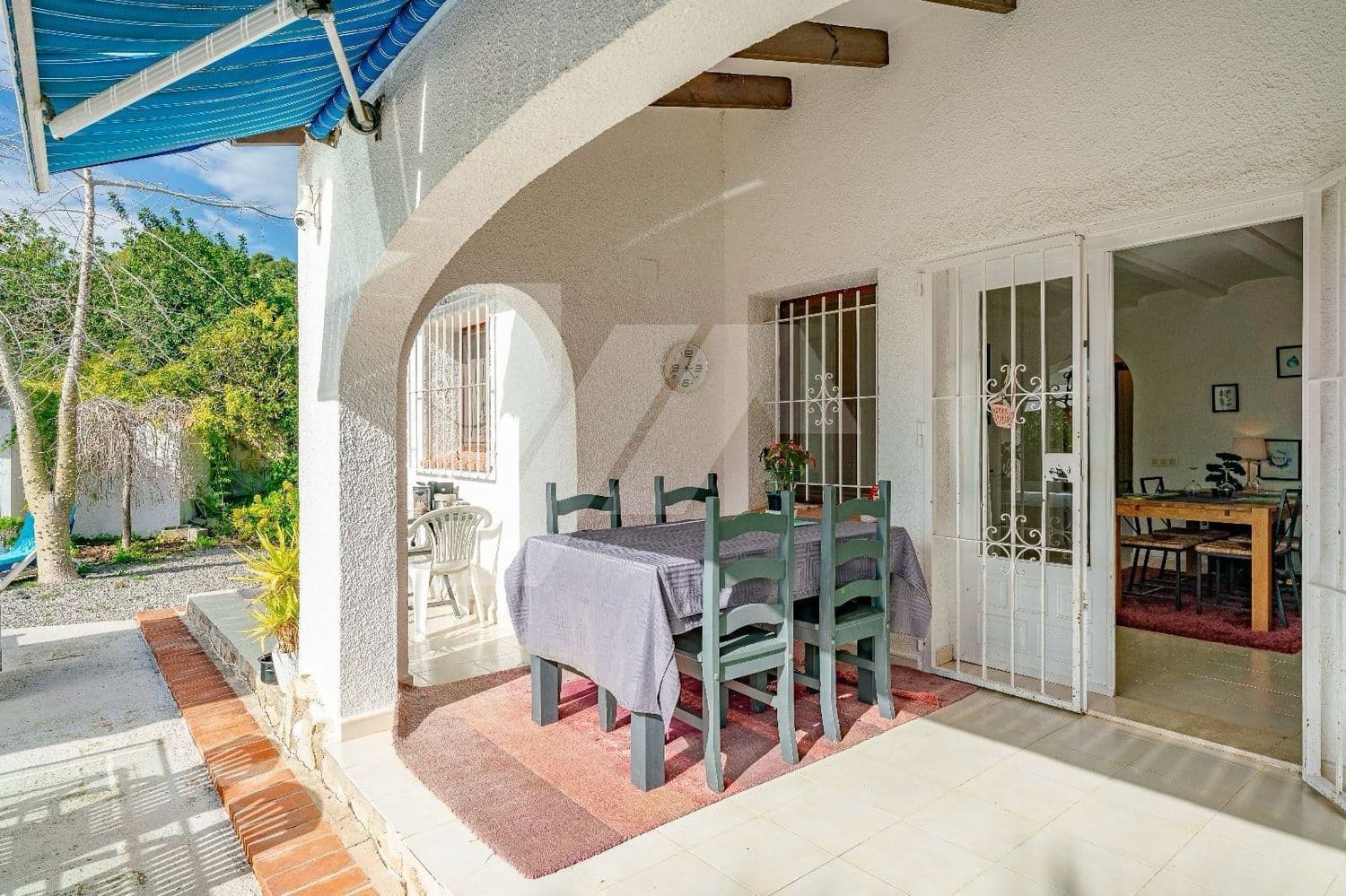 Chalet de 2 habitaciones en Moraira en venta con piscina garaje - 550.000 € (Ref: 9809366)
