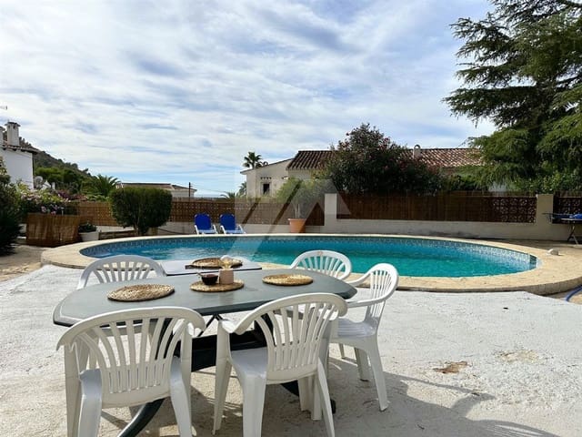 Chalet de 2 habitaciones en Paichi, Teulada-Moraira en venta con piscina garaje - 550.000 € (Ref: 9809366)
