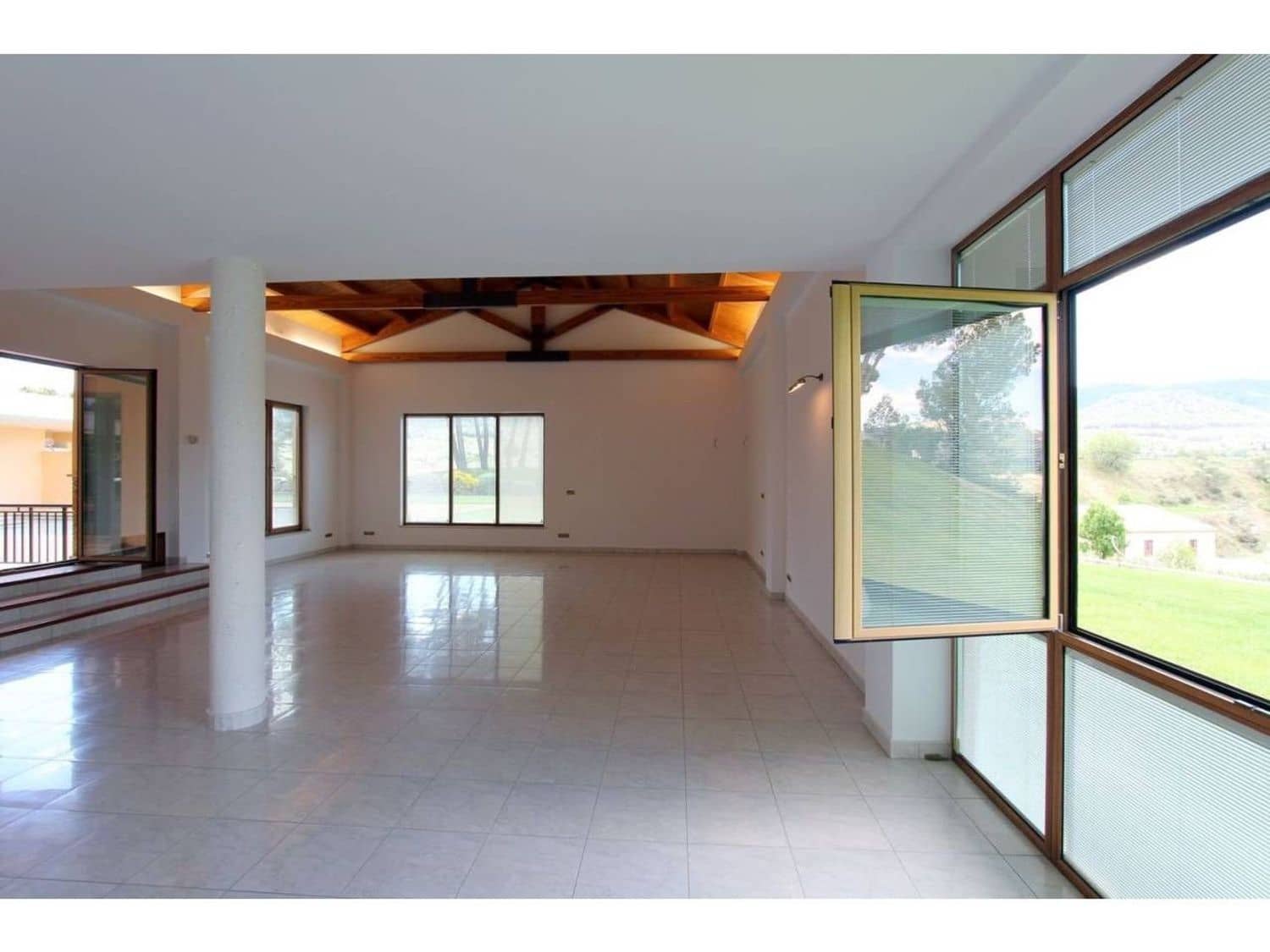 9 quarto Quinta/Casa Rural para venda em Penaguila com piscina garagem - 2 600 000 € (Ref: 9810935)