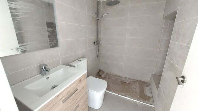 3 sovrum Hus till salu i Pinoso med garage - 135 000 € (Ref: 9810937)