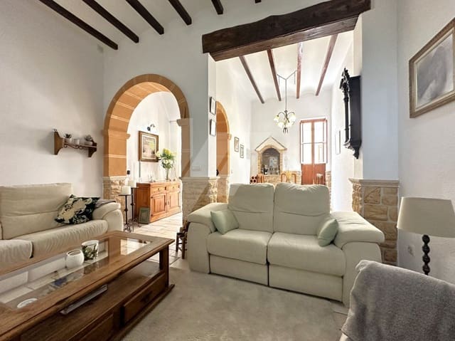 3 soverom Hus til salgs i Teulada Pueblo, Teulada-Moraira med garasje - € 280 000 (Ref: 9810938)