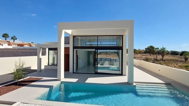3 bedroom Villa for sale in Ciudad Quesada, Rojales with pool garage - € 719,000 (Ref: 9810942)