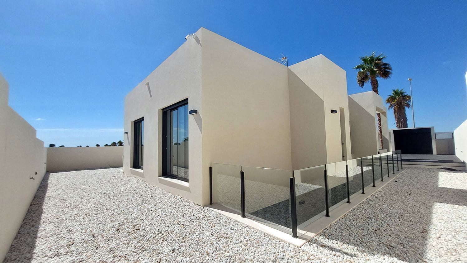 3 bedroom Villa for sale in Ciudad Quesada with pool garage - € 719,000 (Ref: 9810942)